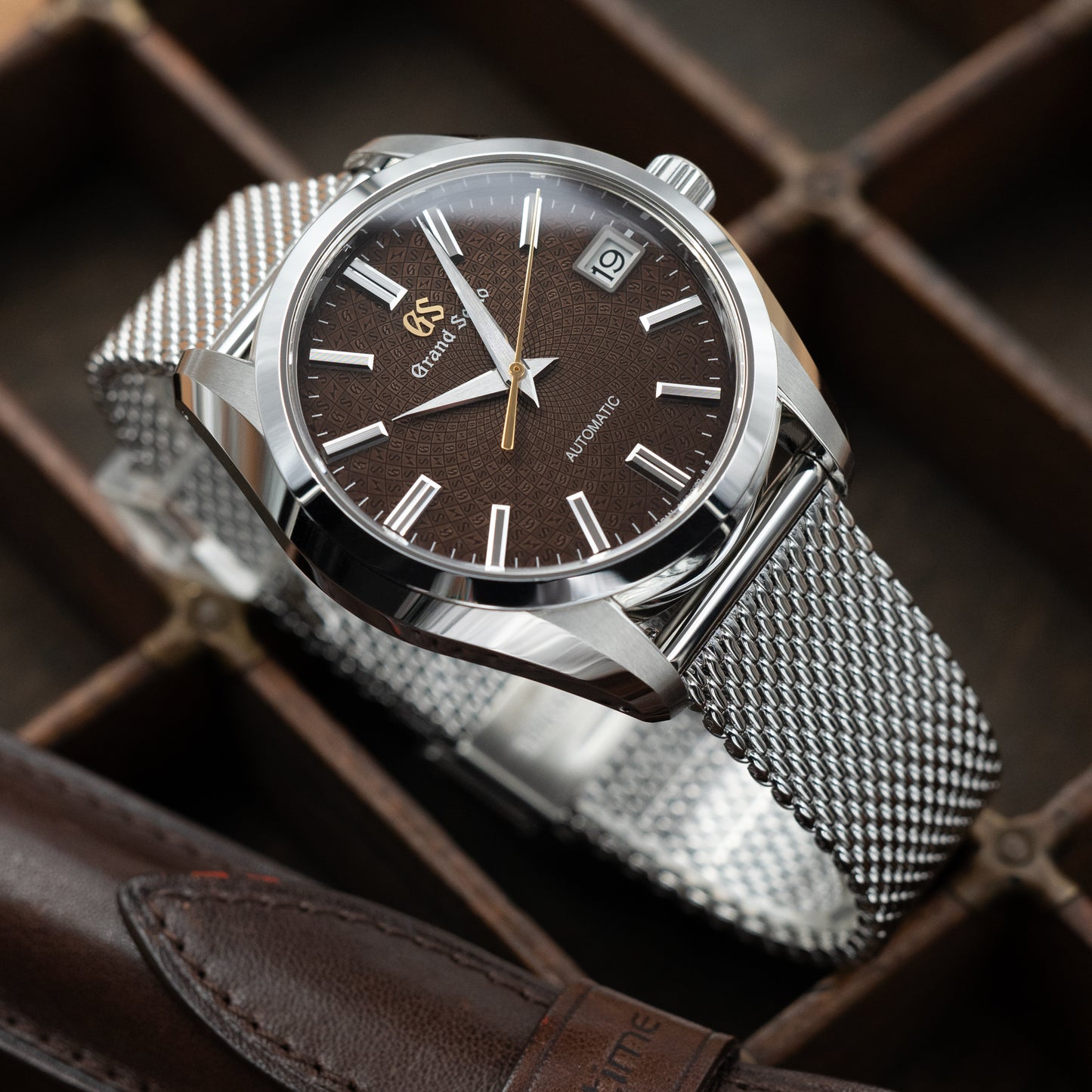 Classic Tapered Quick Release Mesh Band, Polished