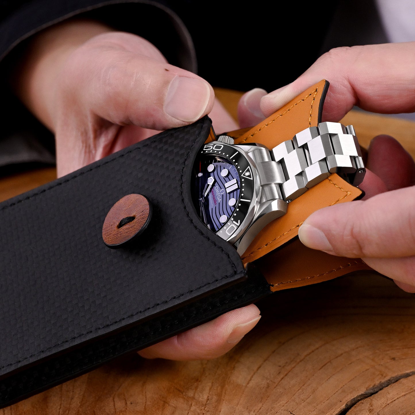German Leather Watch Pouch in Carbon Fiber Pattern, Short Size