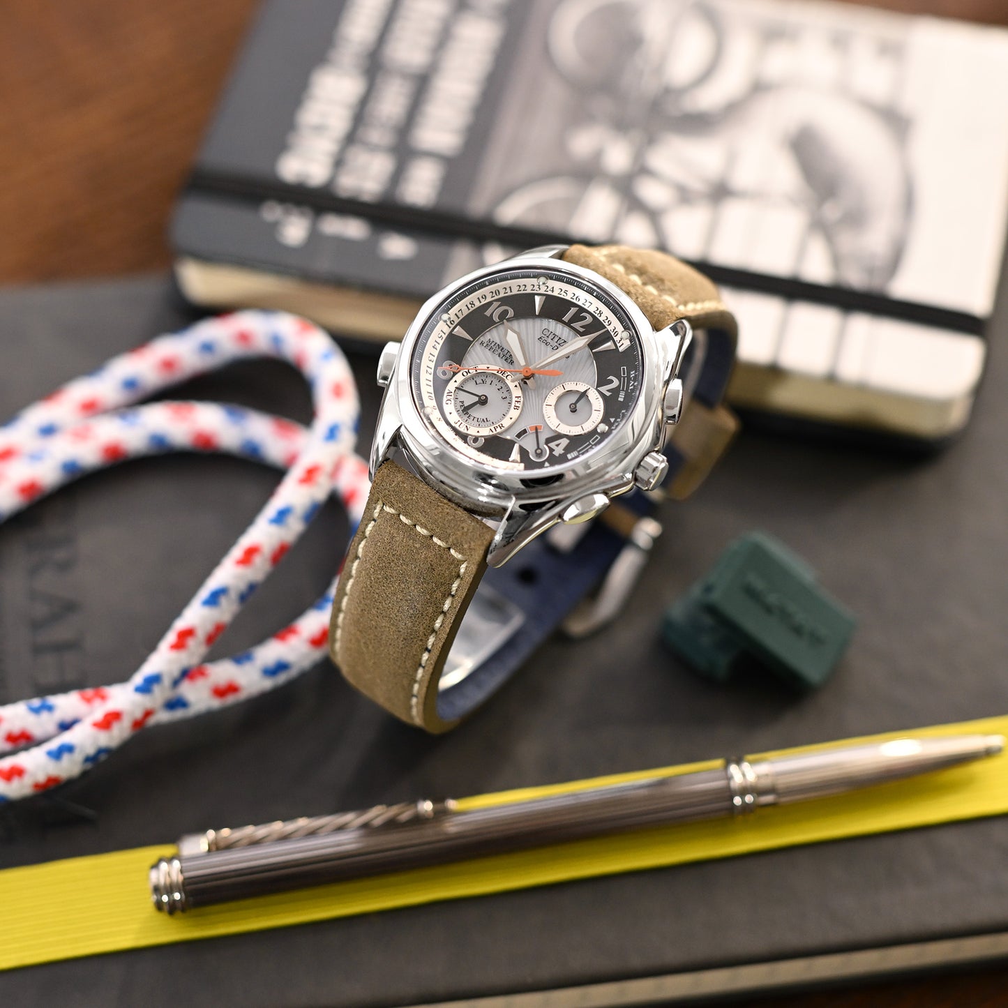 MiLTAT Brown Distressed Leather, Beige Stitching