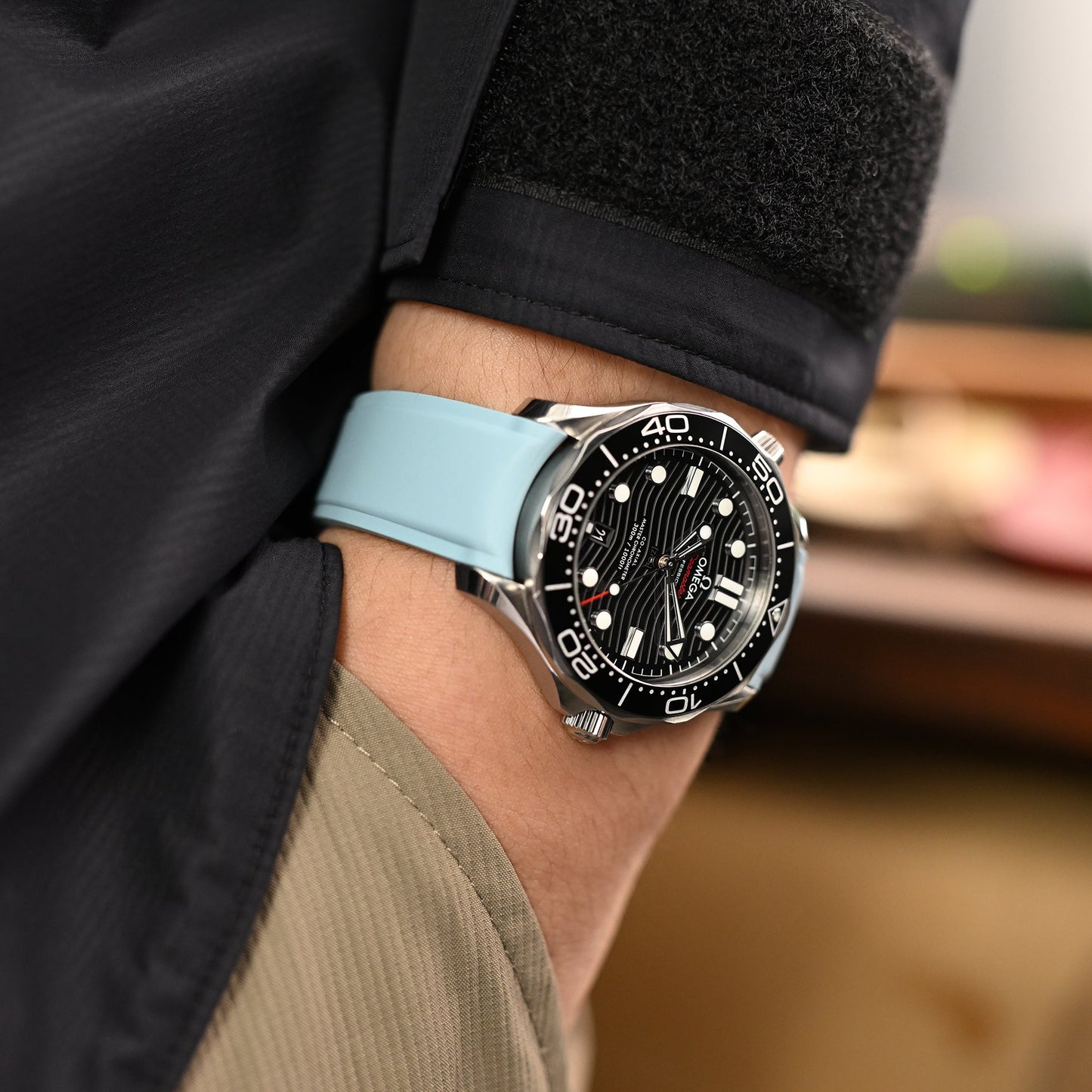 Omega Seamaster Diver 300M Co-Axial Master Chronometer 42MM Ref. 210.30.42.20.01.001