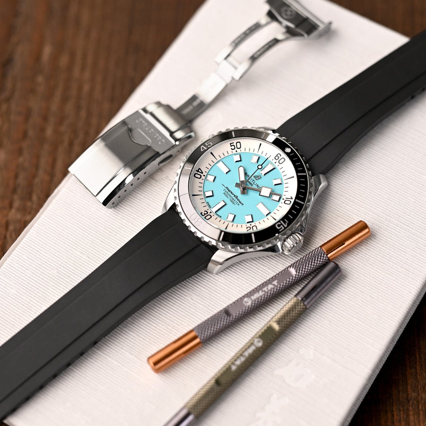 Breitling SuperOcean Automatic 44 Turquoise Blue