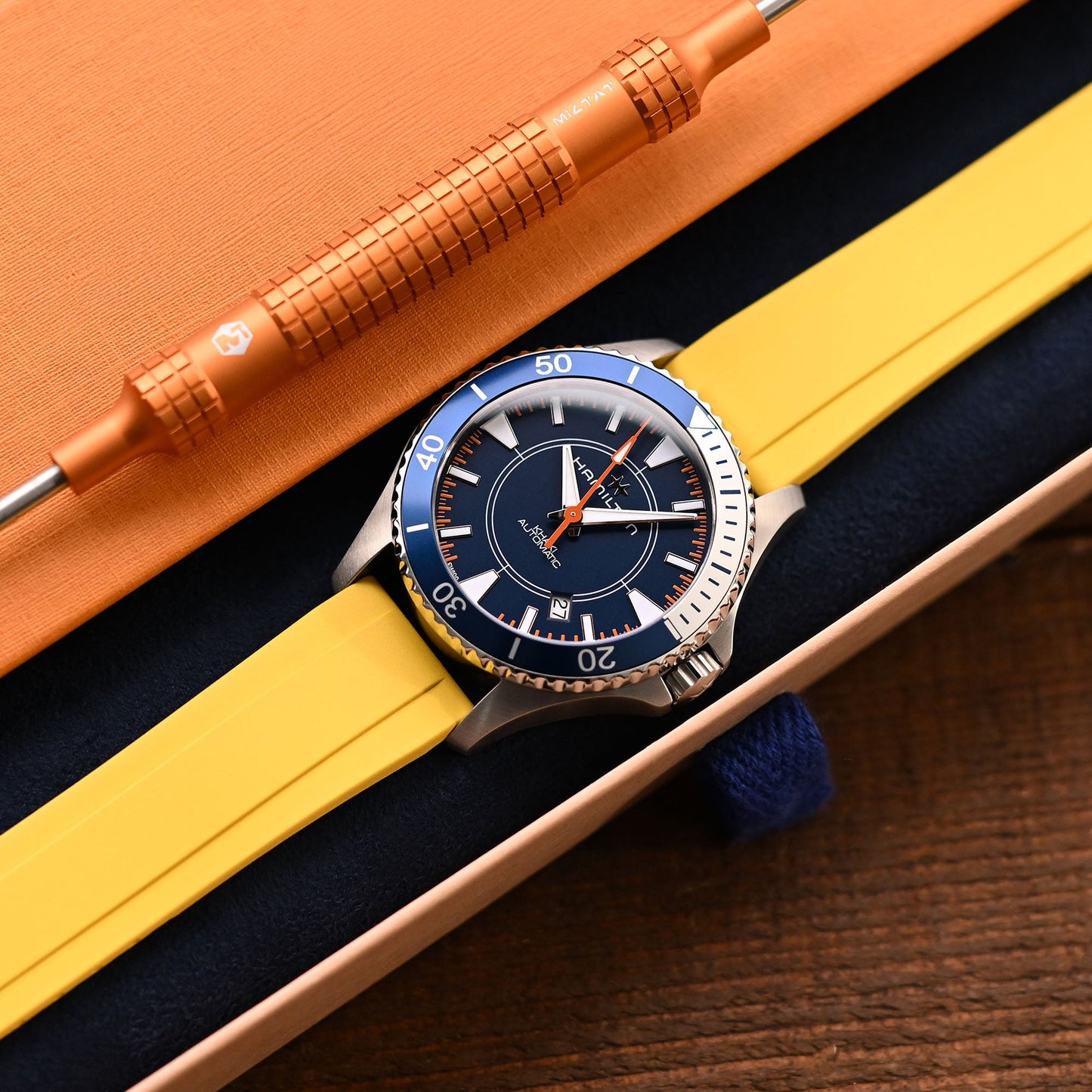 Hamilton Khaki Aviation Pilot Day Date Auto Automatic 42mm H64615135