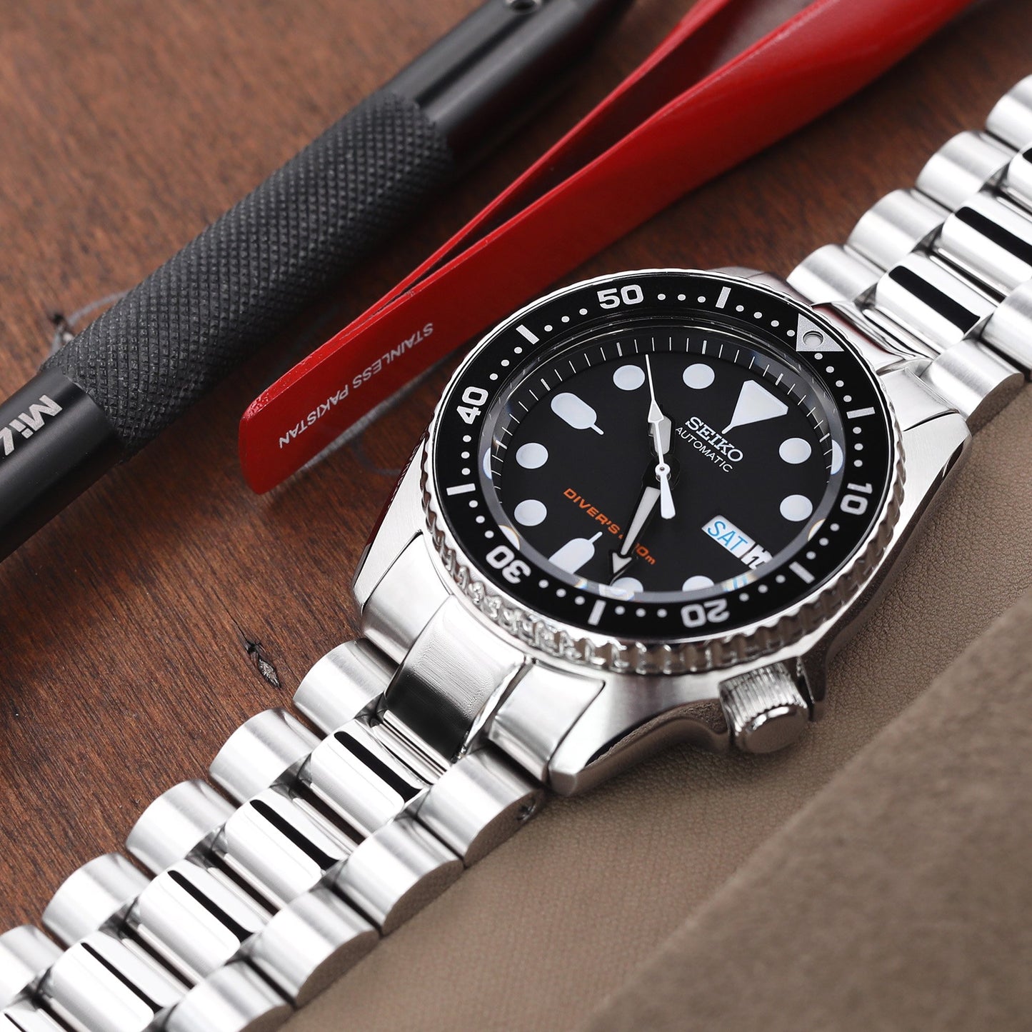 Seiko Mod SKX013 Curved End Endmill Bracelet | Strapcode