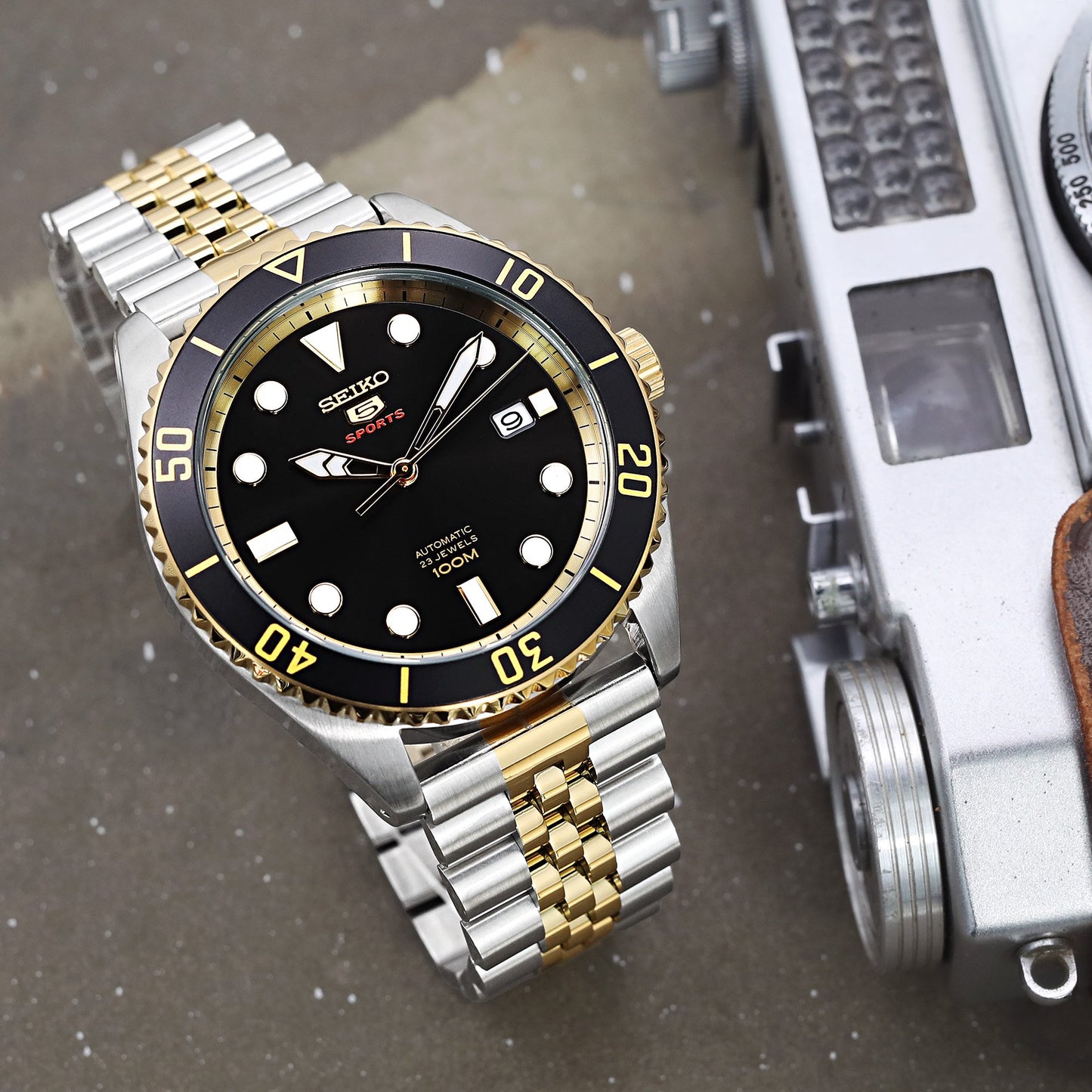 Seiko Sports 5, 4R35 Automatic Watch with Date Window SRPB94K1