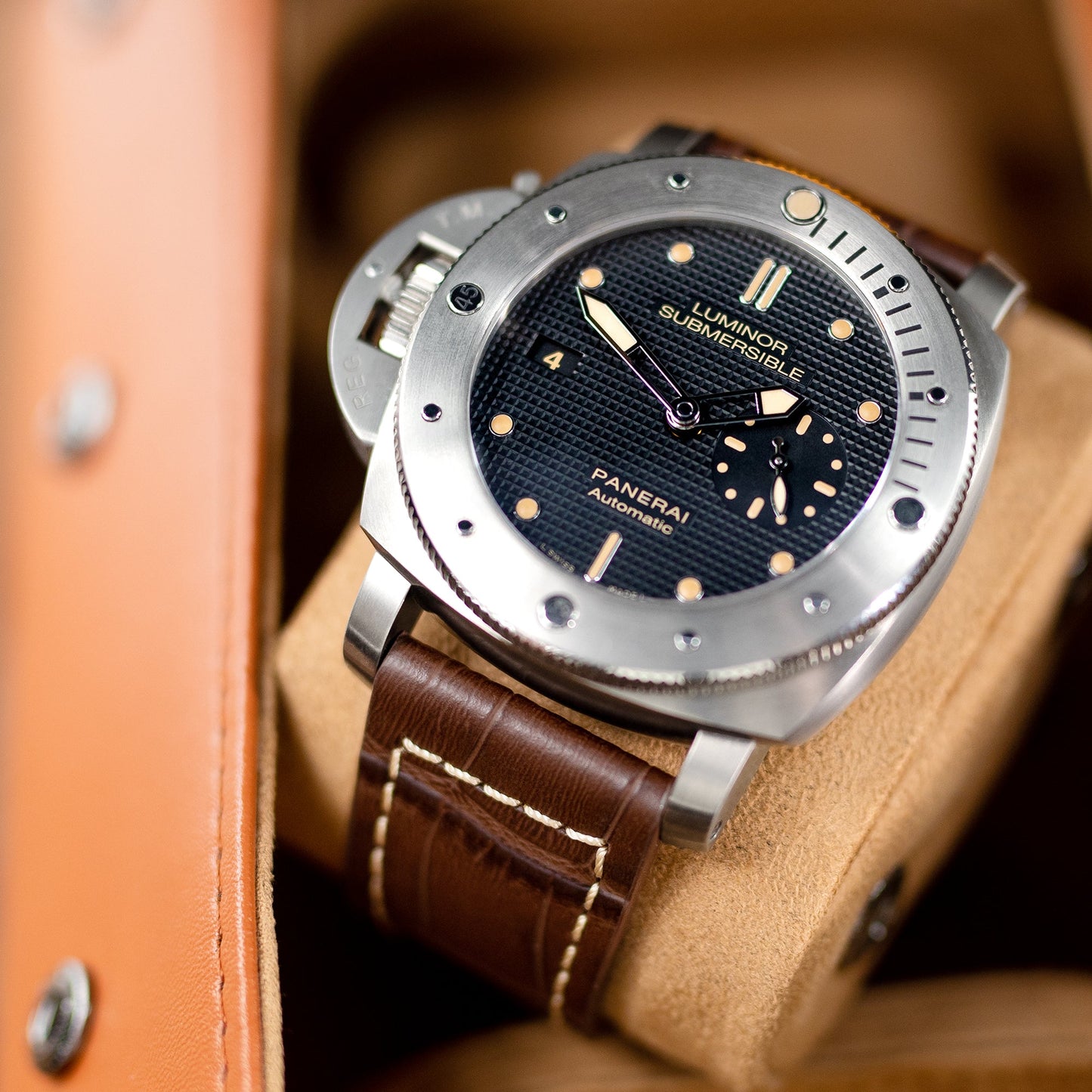 Panerai Luminor Submersible 1950 Left-Handed 3 Days Automatic PAM569