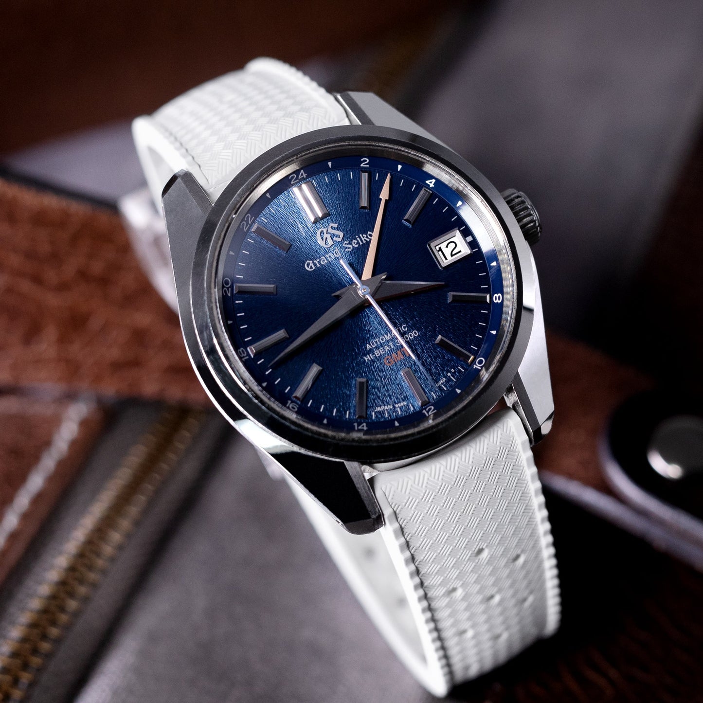 Grand Seiko Boutique Limited Edition SBGJ235 Hi-Beat 36000 GMT
