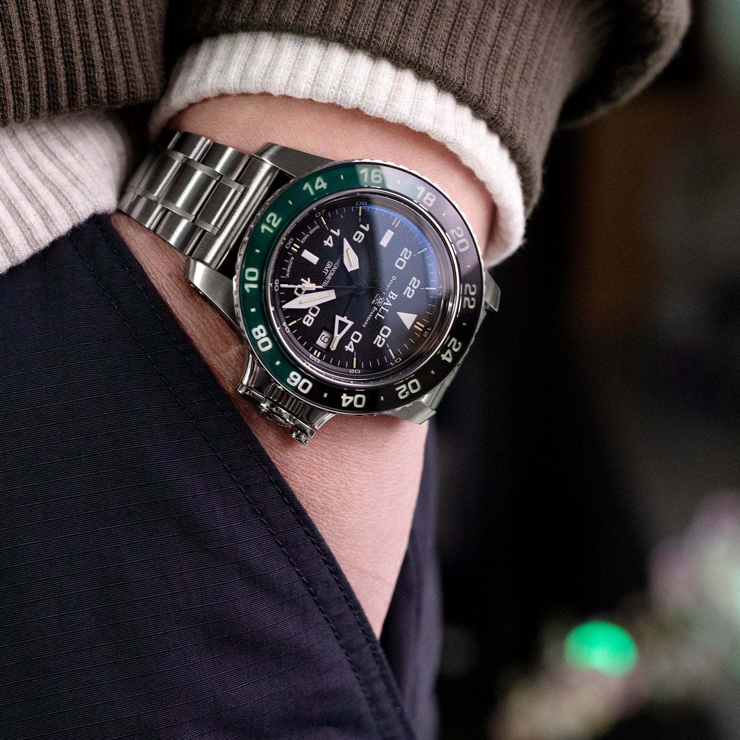 Ball Engineer Hydrocarbon AeroGMT II 40mm DG2118C-S11C-BK