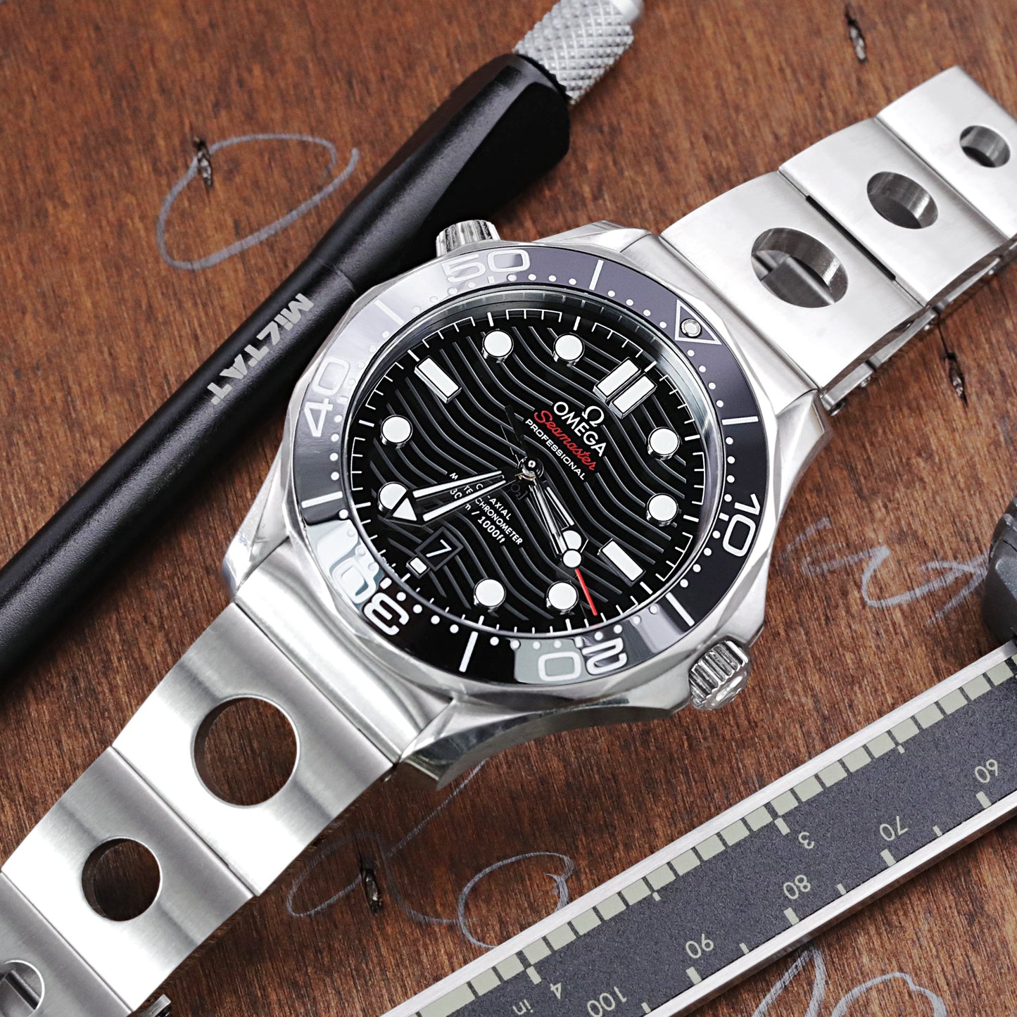 Omega Seamaster Diver 300M Co-Axial Master Chronometer 42MM Ref. 210.30.42.20.01.001