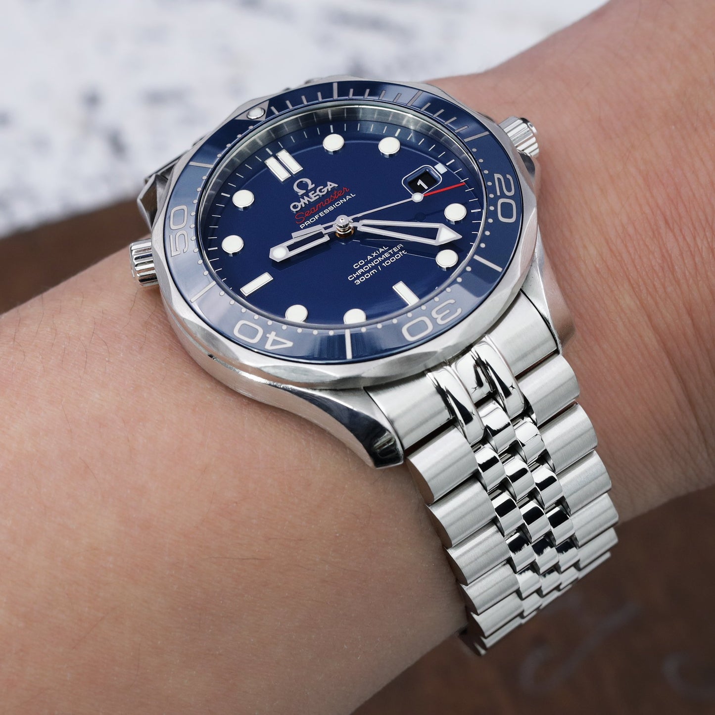 20mm Super-J Louis 316L Stainless Steel Watch Band for Omega Seamaster 41mm, Brushed V-Clasp