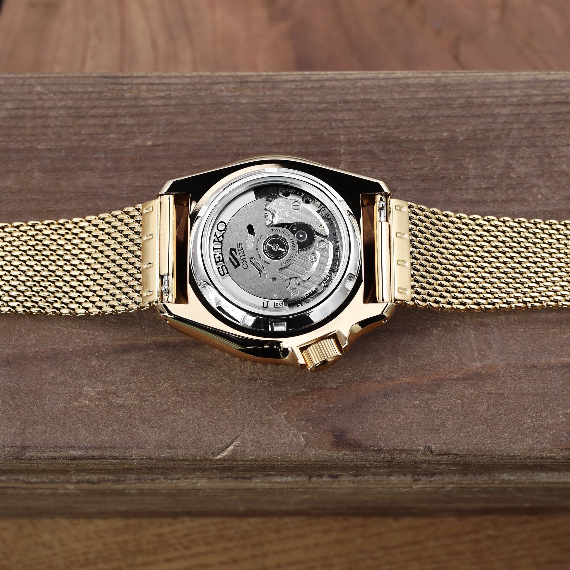 Quick Release Tapered Milanese Mesh Watch Band, IP Gold