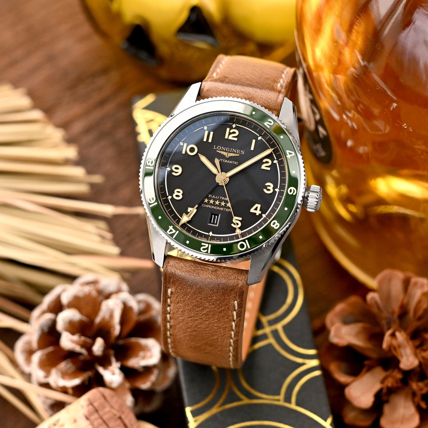 Pam Collection, Vintage Brown Horween Chromexcel Leather Watch Strap for Panerai, Beige Stitch.