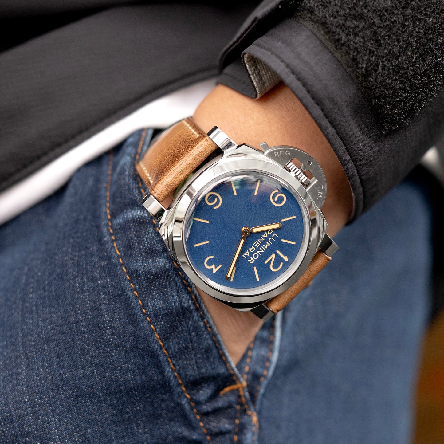 Pam Collection, Vintage Brown Horween Chromexcel Leather Watch Strap for Panerai, Beige Stitch.