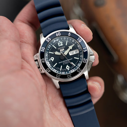 Firewave Resilient Curved End FKM rubber Watch Strap, Navy Blue