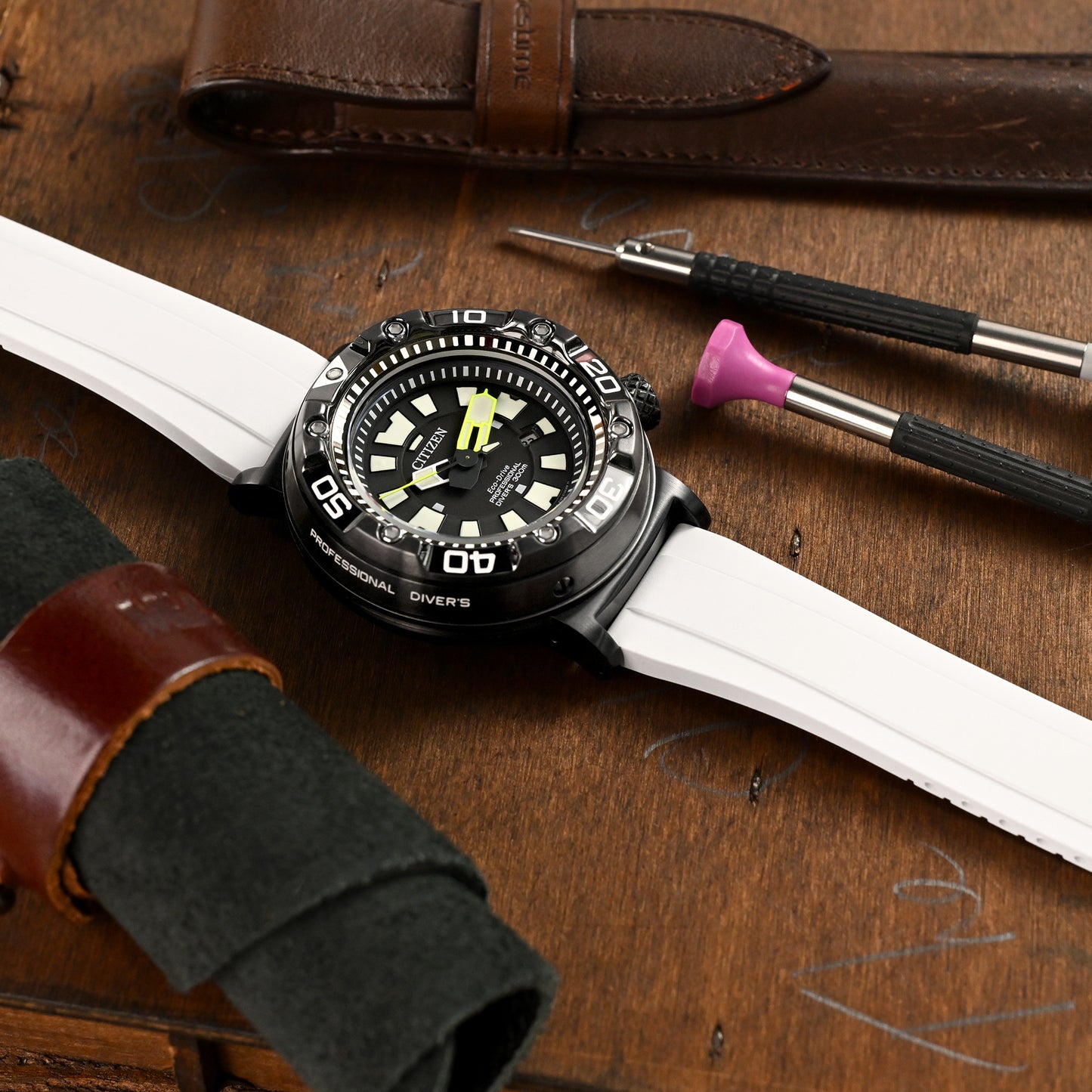 FKM27 White FKM Rubber Watch Strap