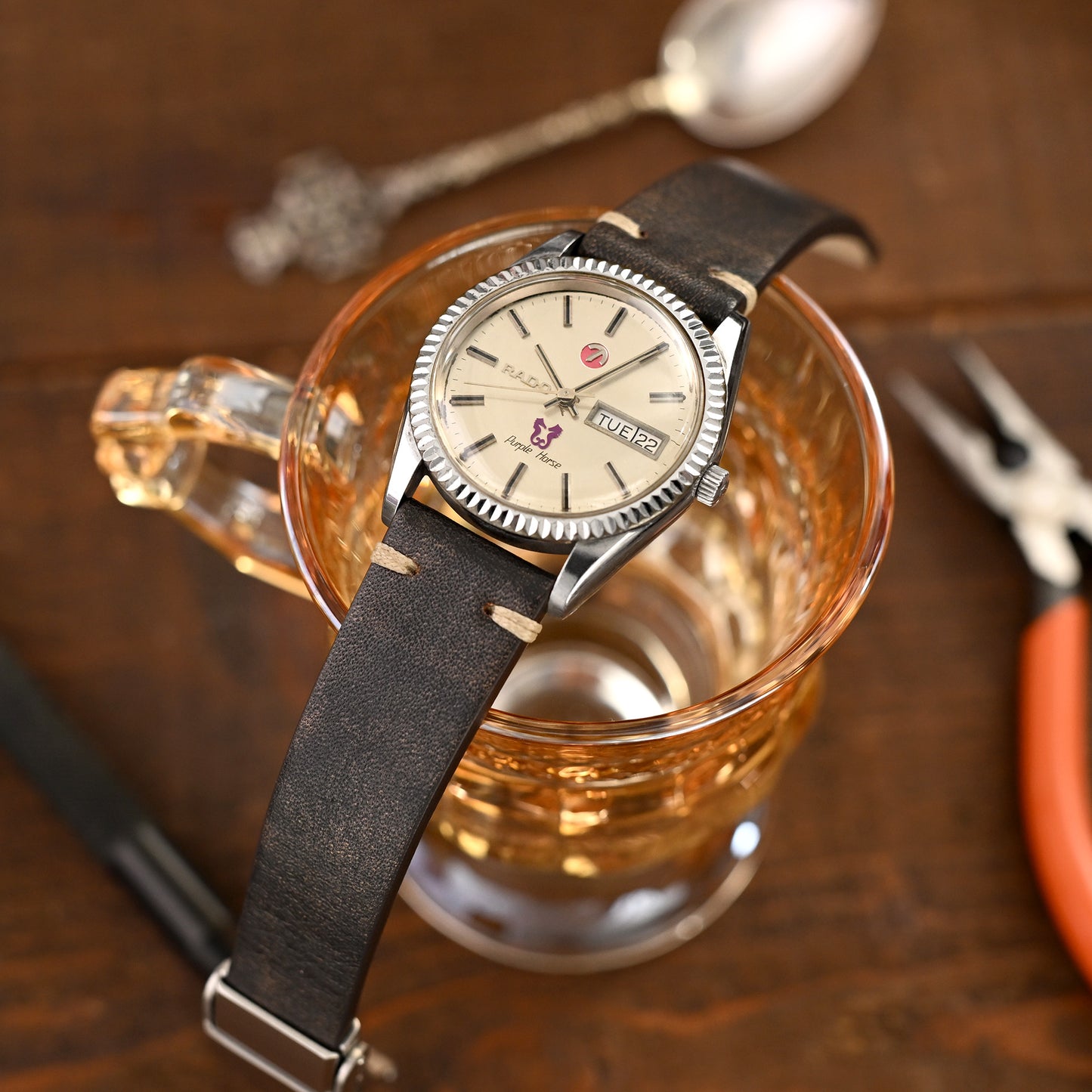 Q.R. 20mm Italian Handmade Blackish Brown Leather Watch Band, One-piece V-clasp, Beige St.