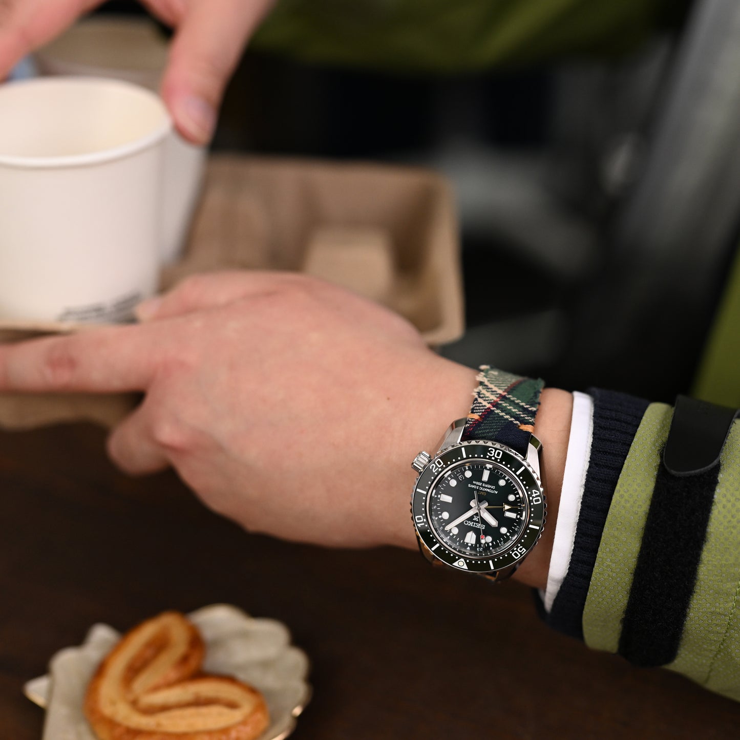 MiLTAT Dundee Tartan Colours, Brown St.