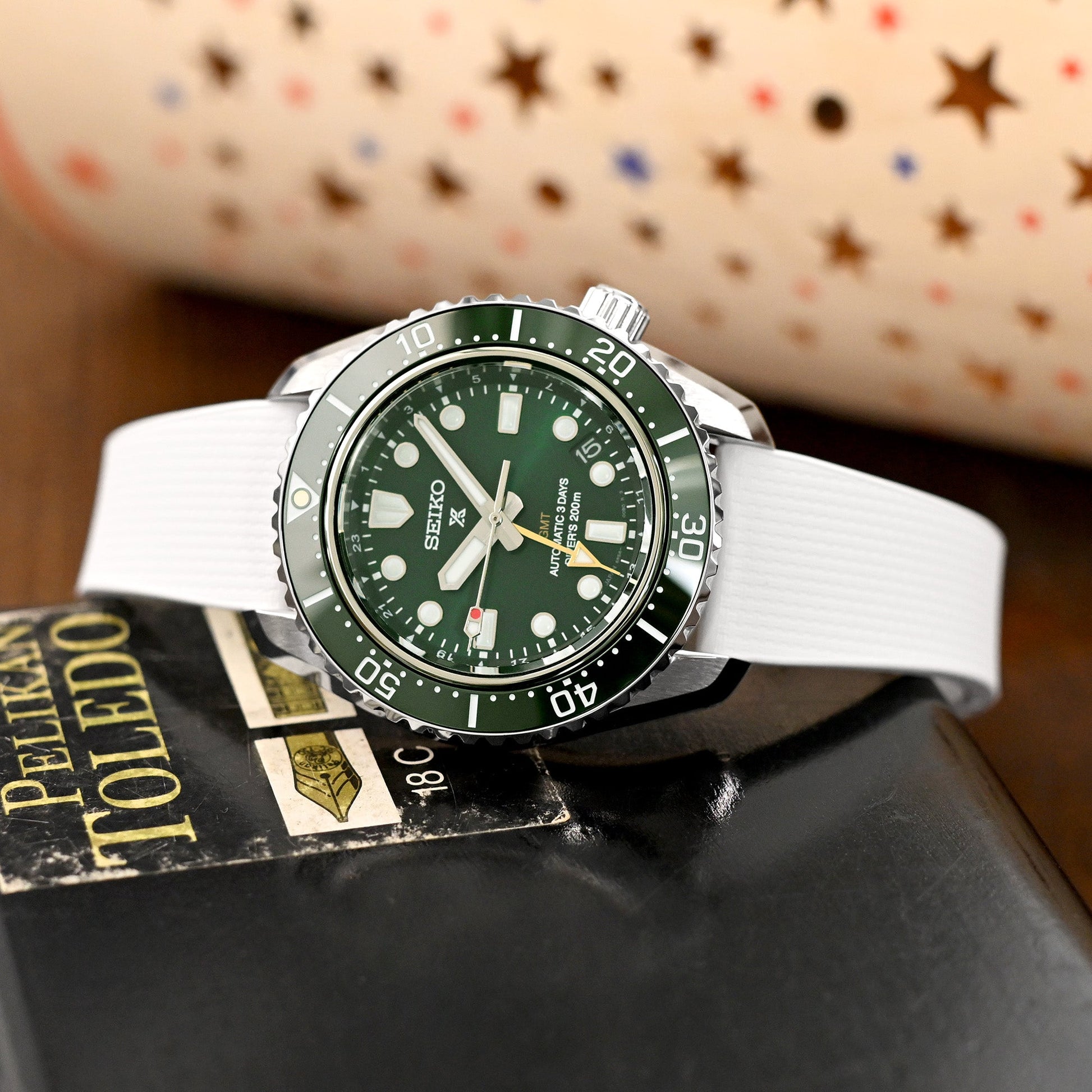Seiko Prospex 1968 Diver's Modern Re-interpretation GMT SPB381 Green