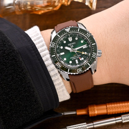 Seiko Prospex 1968 Diver's Modern Re-interpretation GMT SPB381 Green