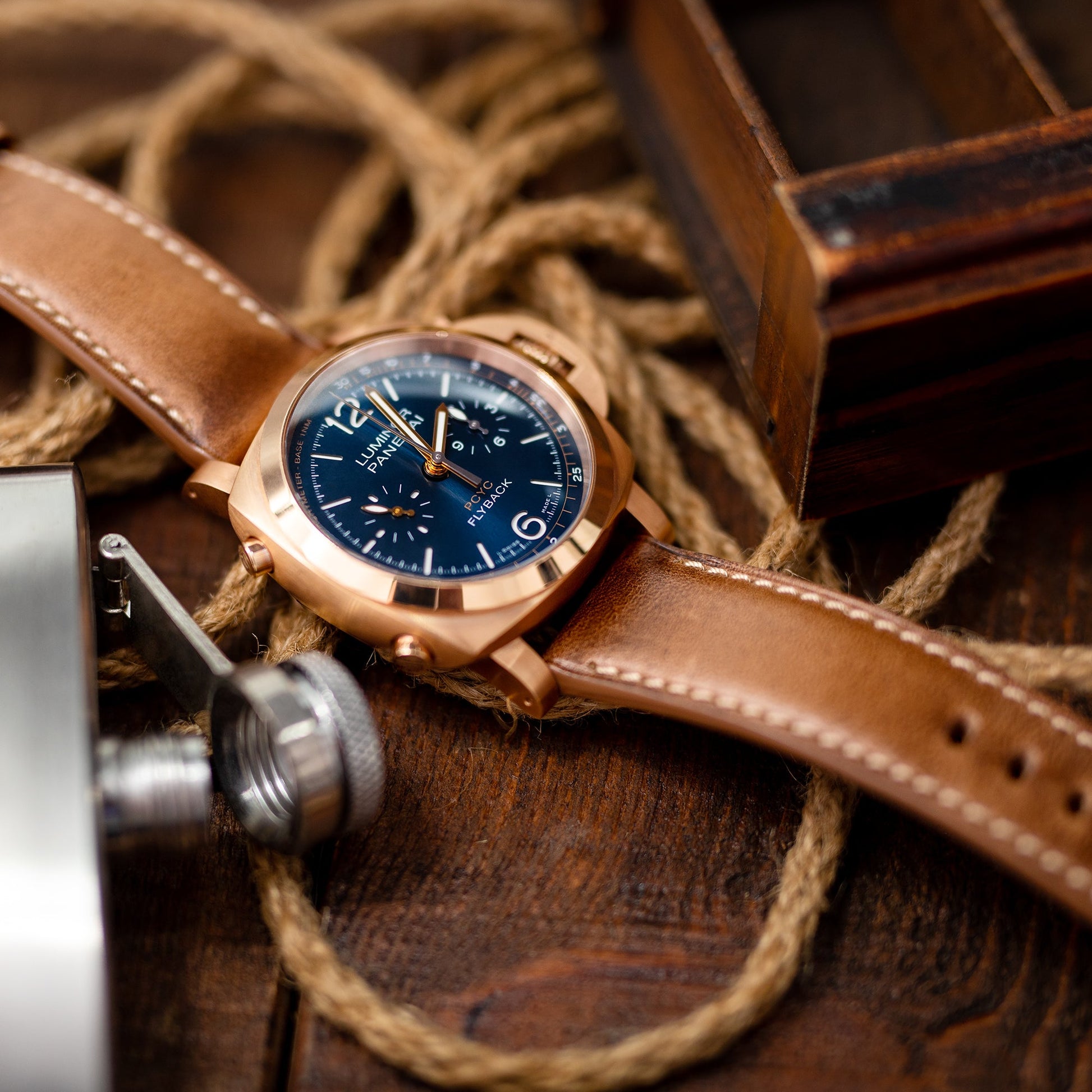 Panerai Luminor Submersible 44mm Steel Mens Watch PAM00243, Panerai PAM 1020 Luminor 1950 Chronograph Flyback PCYC