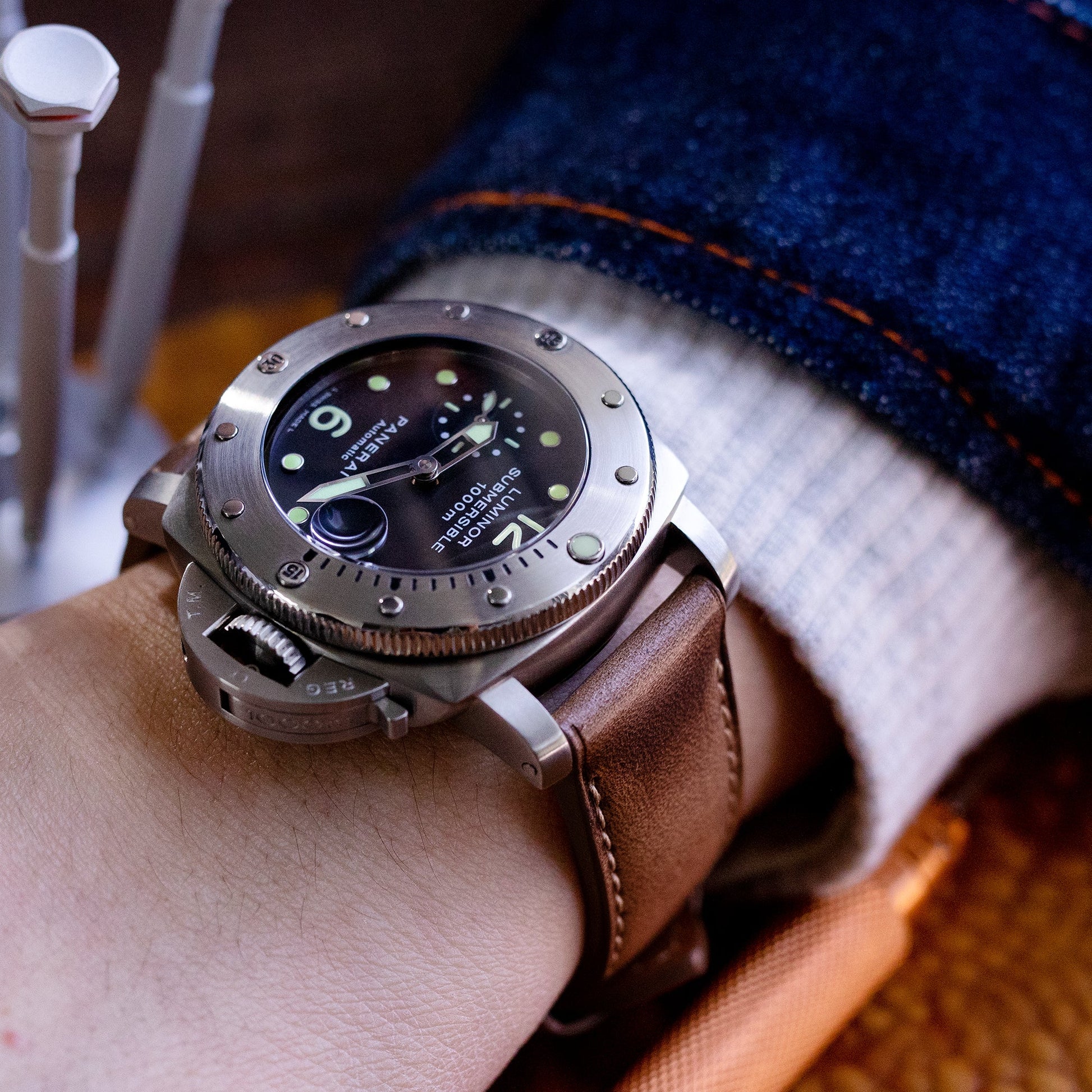 Panerai Luminor Submersible 44mm Steel Mens Watch PAM00243, Panerai PAM 1020 Luminor 1950 Chronograph Flyback PCYC