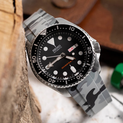 CB10 Navy Camouflage Curved End Rubber for Seiko SKX007