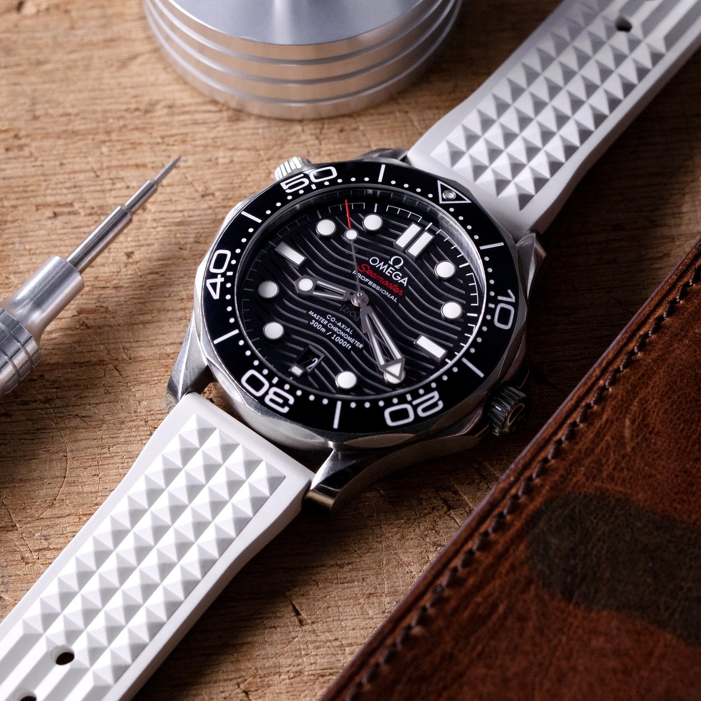 Omega Seamaster Diver 300M Co-Axial Master Chronometer 42MM Ref. 210.30.42.20.01.001