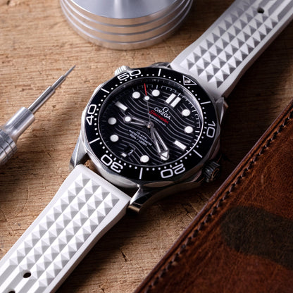 Omega Seamaster Diver 300M Co-Axial Master Chronometer 42MM Ref. 210.30.42.20.01.001